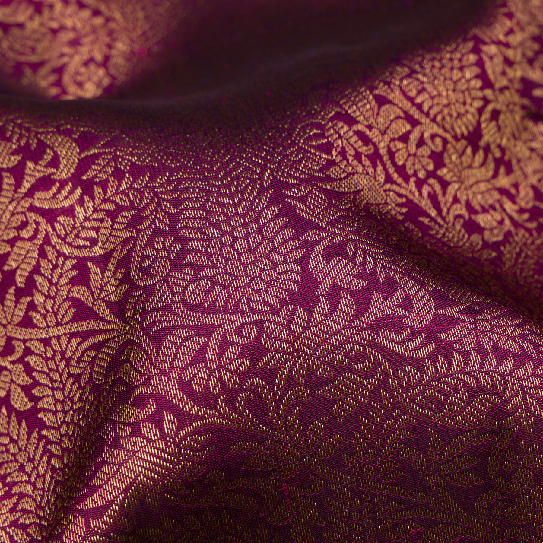 Kanakavalli Kanjivaram Silk Sari 26-599-HS001-00352 - Fabric View