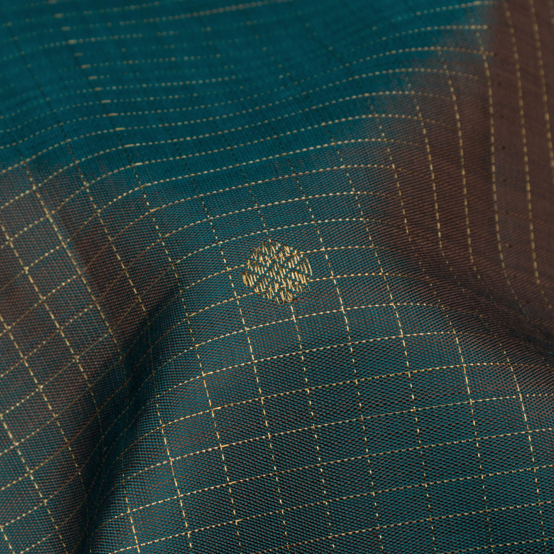 Kanakavalli Kanjivaram Silk Sari 26-599-HS001-01519 - Fabric View