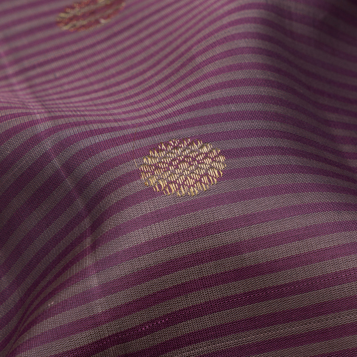 Kanakavalli Kanjivaram Silk Sari 26-599-HS001-02414 - Fabric View