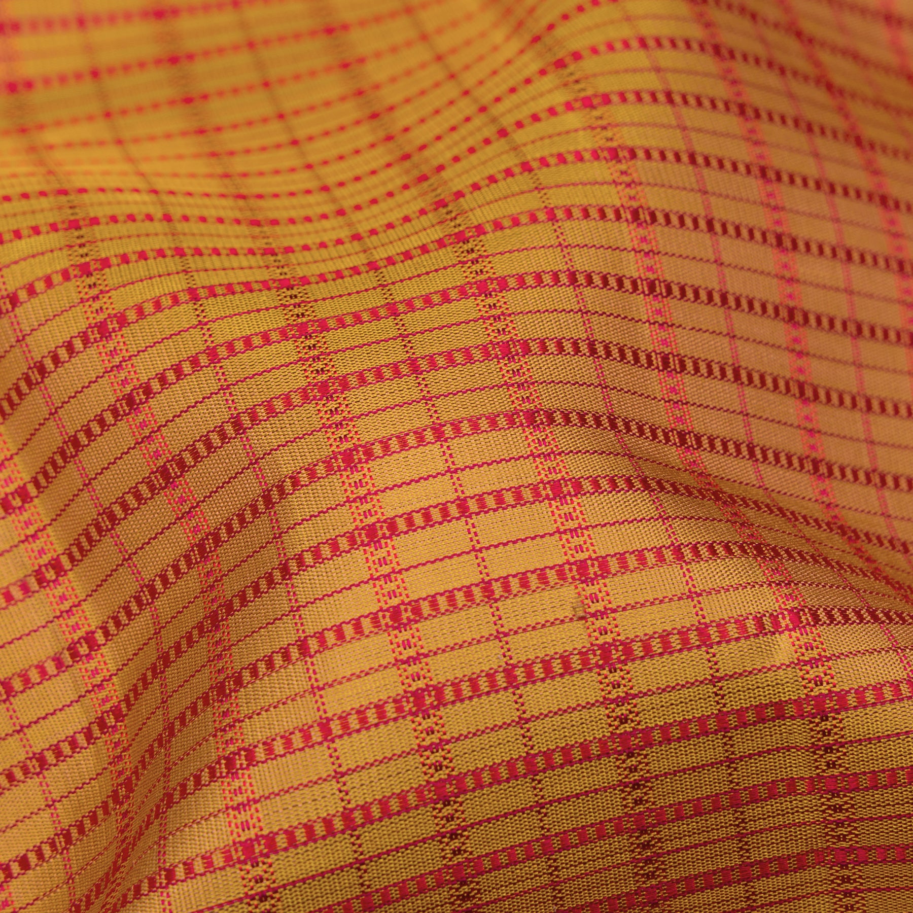 Kanakavalli Kanjivaram Silk Sari 26-599-HS001-02428 - Fabric View