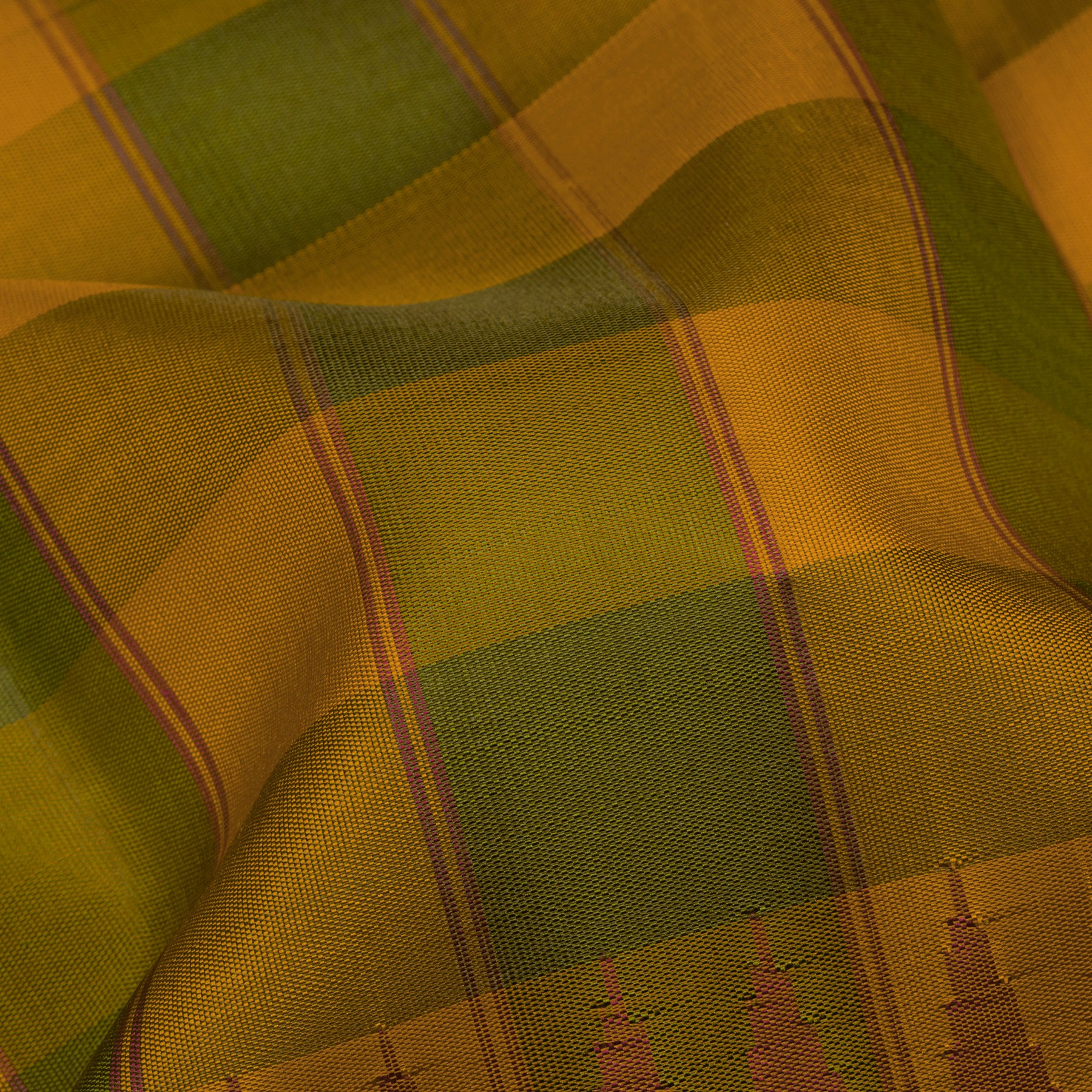 Kanakavalli Kanjivaram Silk Sari 26-599-HS001-02447 - Fabric View