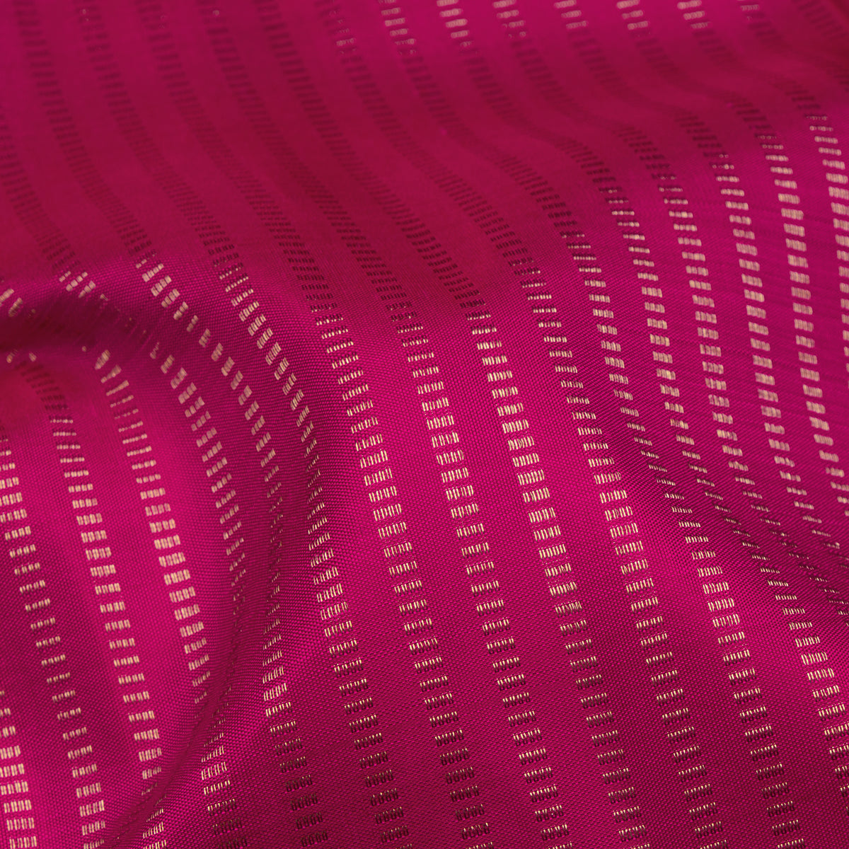 Kanakavalli Kanjivaram Silk Sari 26-599-HS001-04288 - Cover View