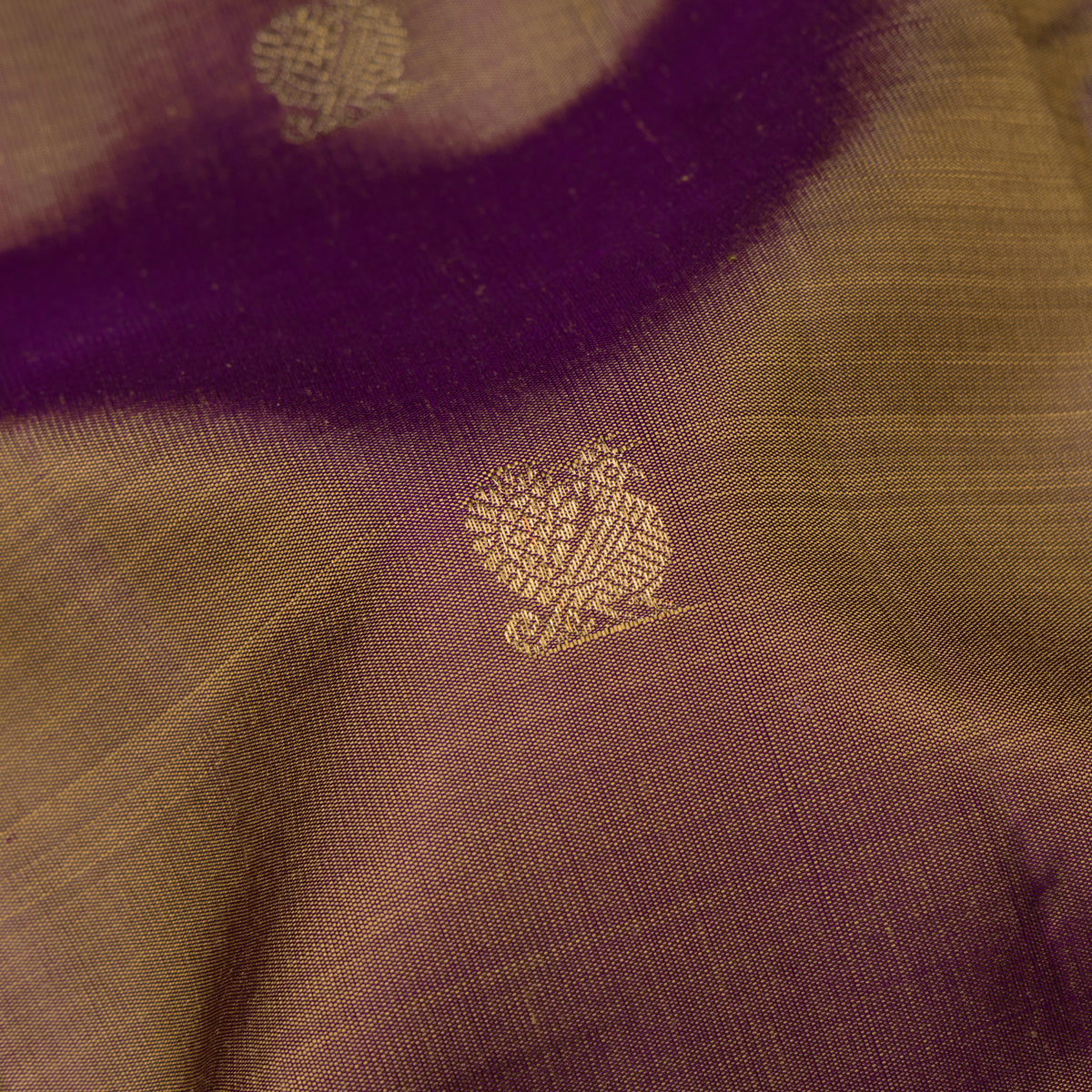 Kanakavalli Kanjivaram Silk Sari 26-599-HS001-04327 - Fabric View
