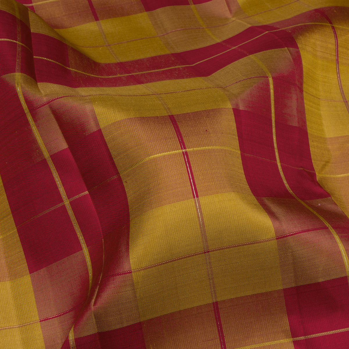 Kanakavalli Kanjivaram Silk Sari 26-599-HS001-04423 - Fabric View