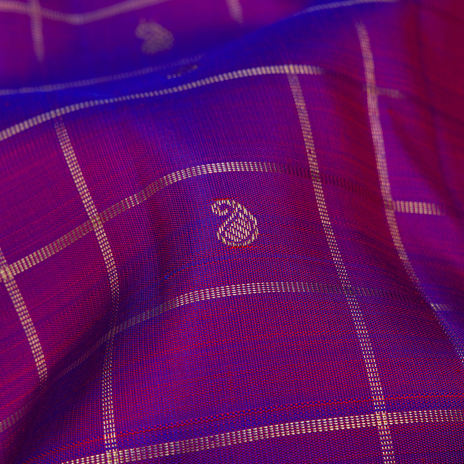Kanakavalli Kanjivaram Silk Sari 26-615-HS001-00315 - Fabric View