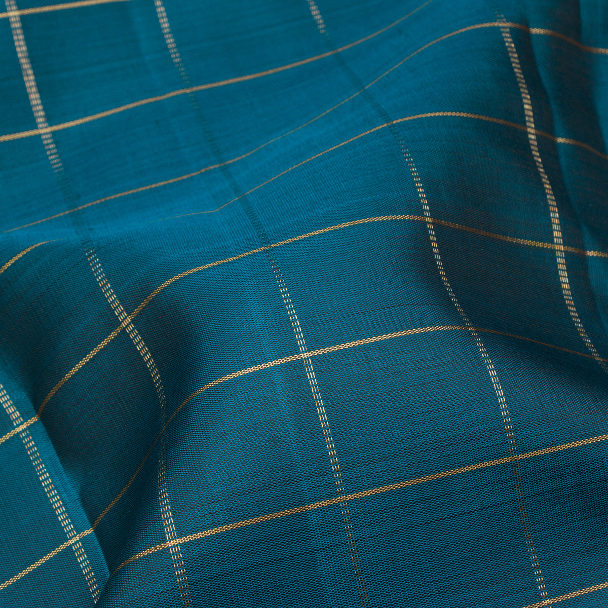 Kanakavalli Kanjivaram Silk Sari 26-615-HS001-01146 - Fabric View