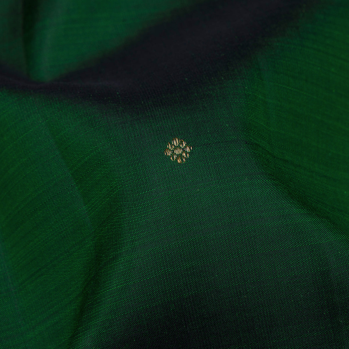 Kanakavalli Kanjivaram Silk Sari 26-615-HS001-01564 - Fabric View