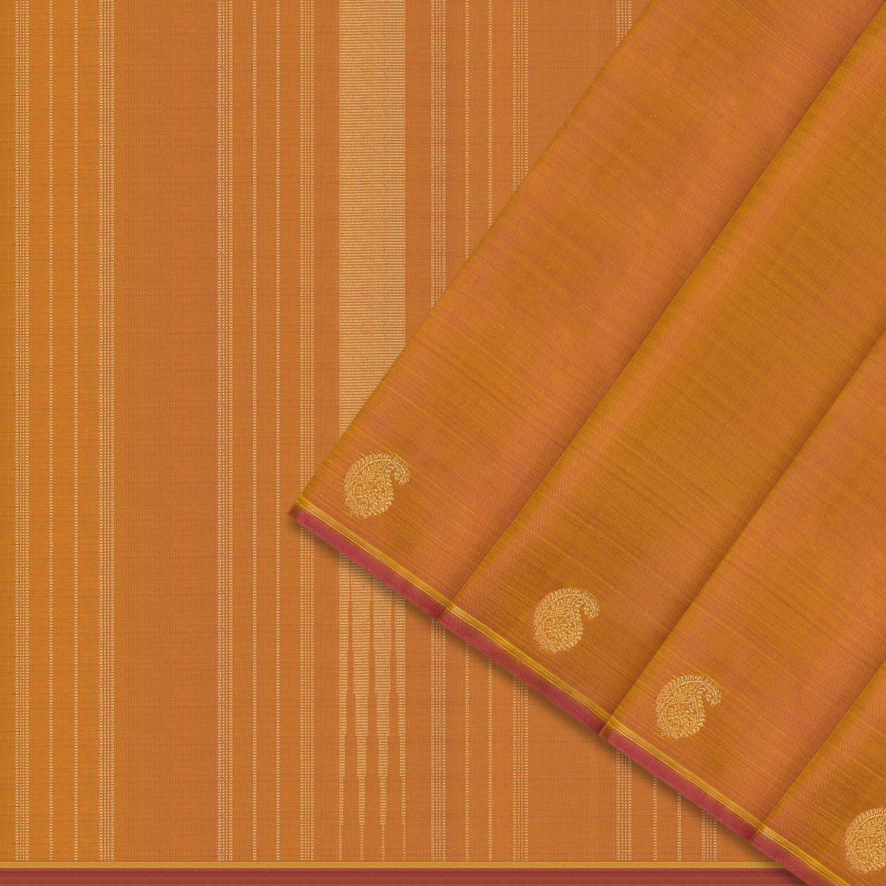 Kanakavalli Kanjivaram Silk Sari 26-615-HS001-02582 - Cover View