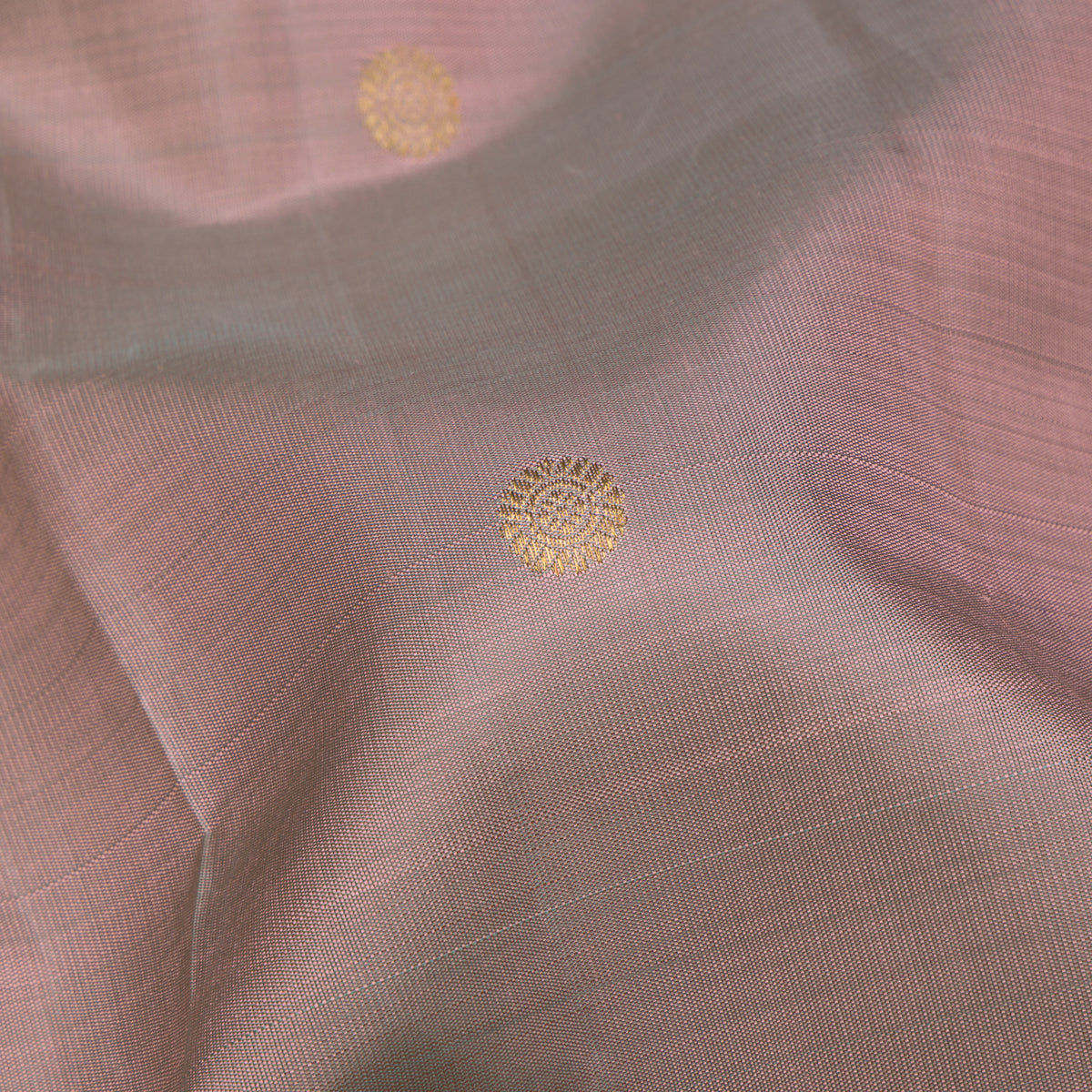 Kanakavalli Kanjivaram Silk Sari 26-615-HS001-02590 - Fabric View