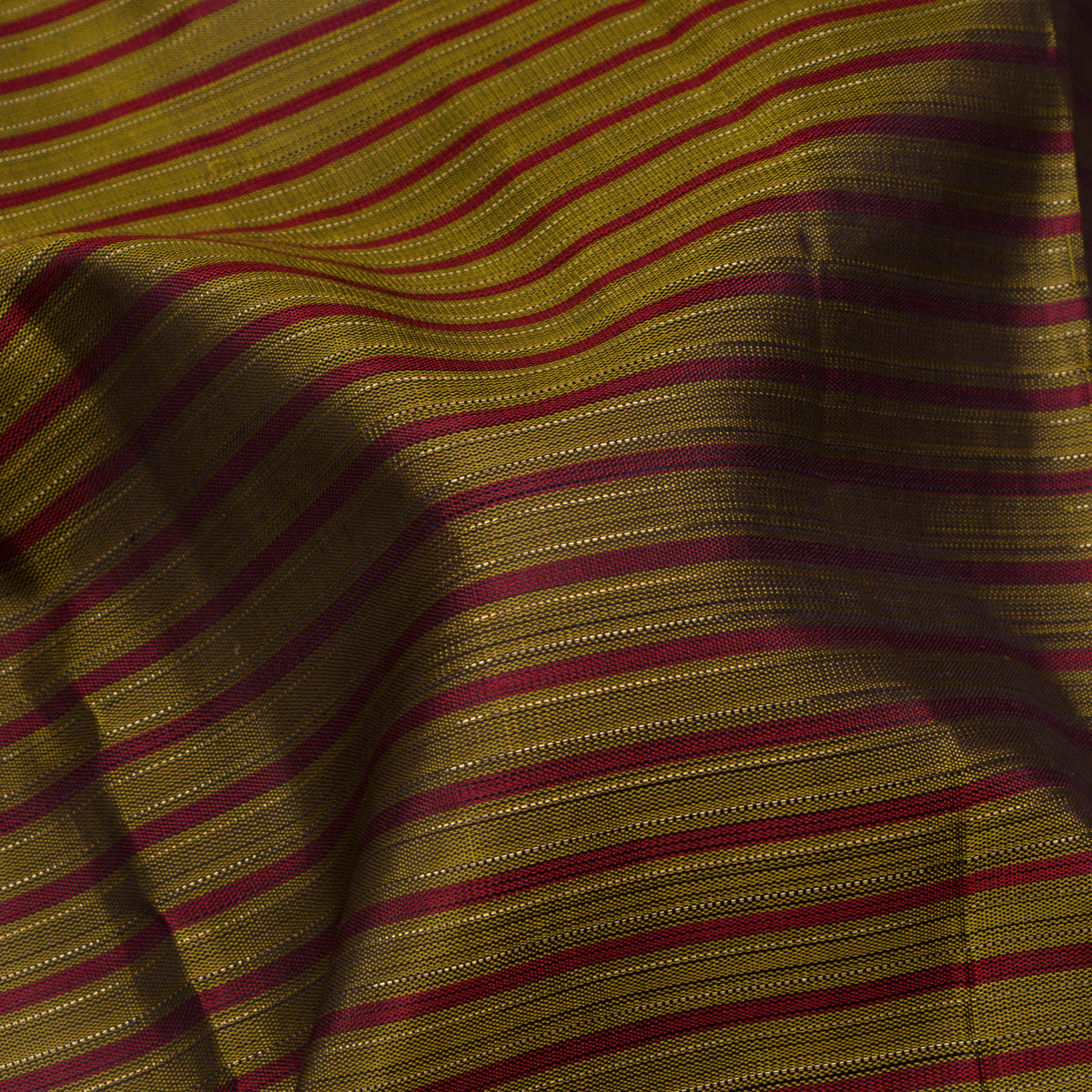 Kanakavalli Kanjivaram Silk Sari 26-615-HS001-02604 - Fabric View