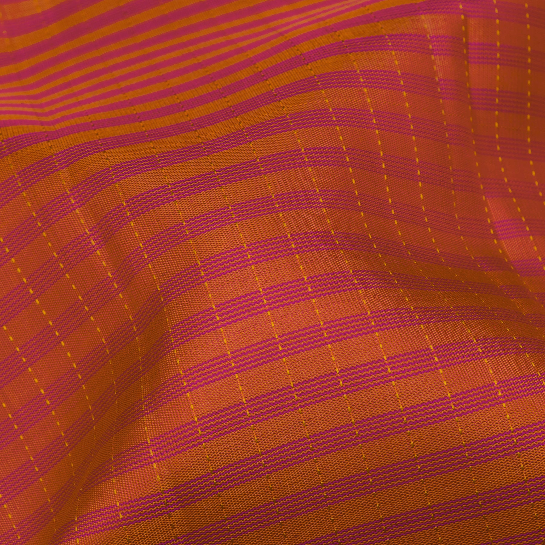 Kanakavalli Kanjivaram Silk Sari 26-615-HS001-02695 - Fabric View