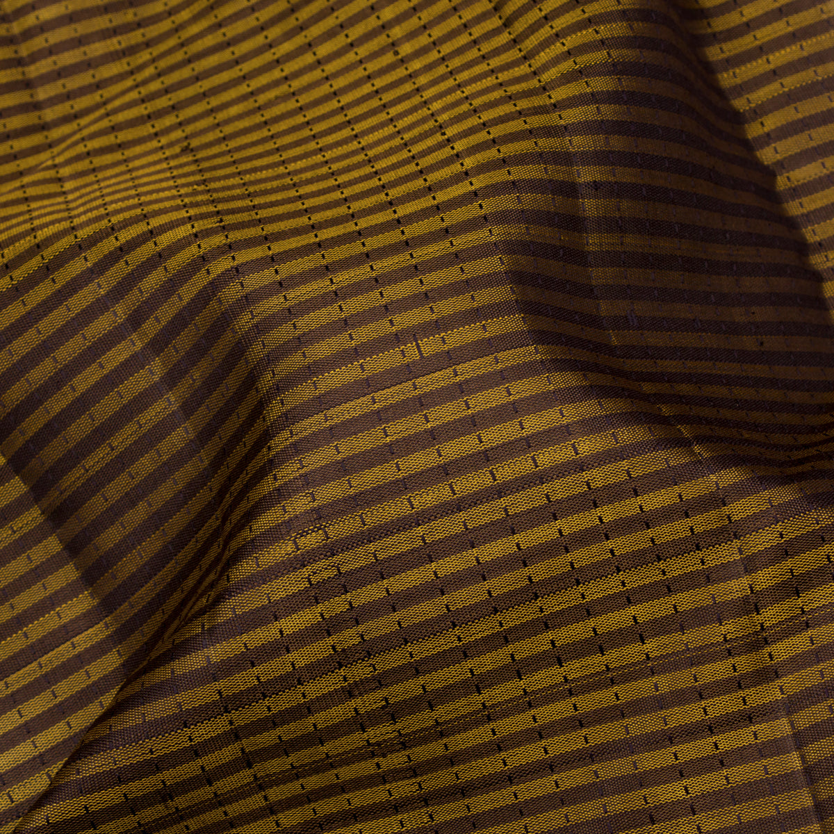 Kanakavalli Kanjivaram Silk Sari 26-615-HS001-02706 - Fabric View