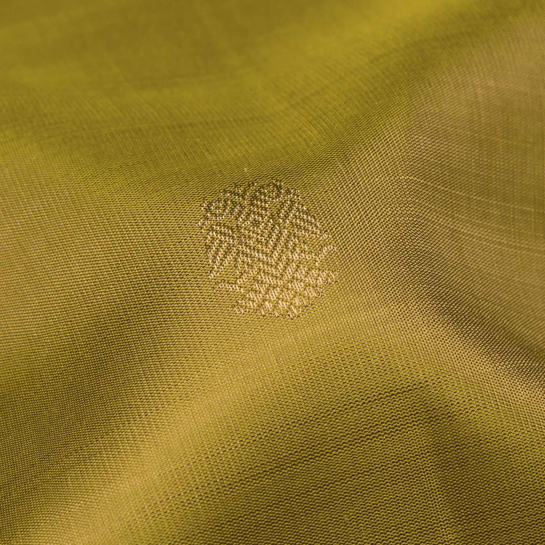 Kanakavalli Kanjivaram Silk Sari 26-615-HS001-03131 - Fabric View