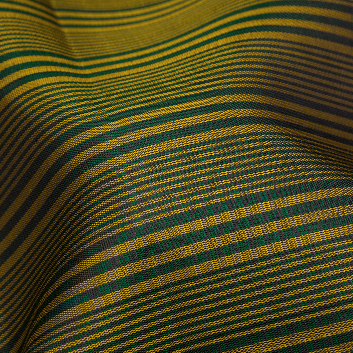 Kanakavalli Kanjivaram Silk Sari 26-615-HS001-03194 - Fabric View