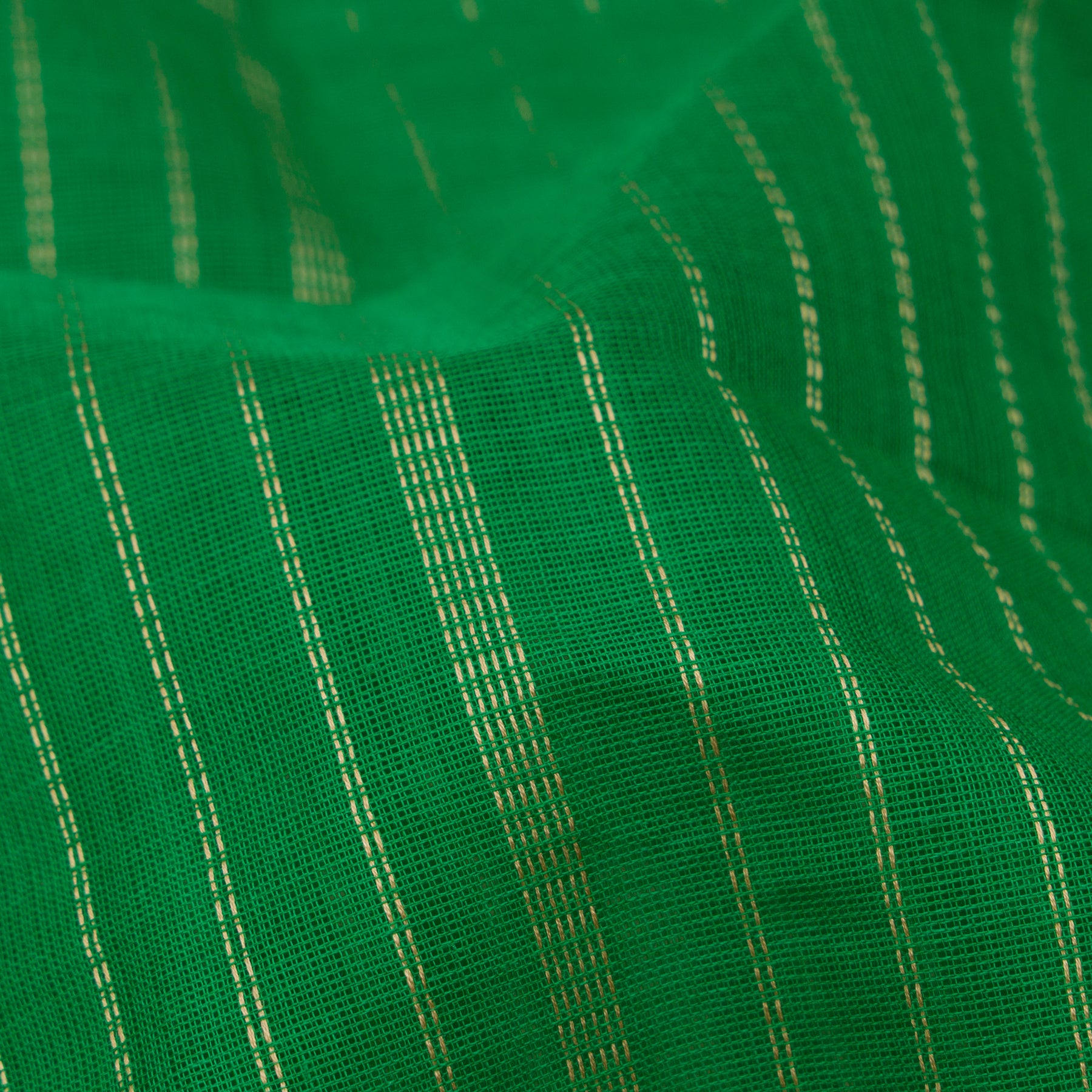 Kanakavalli Kanchi Cotton Sari 26-621-HS003-01367 - Fabric View