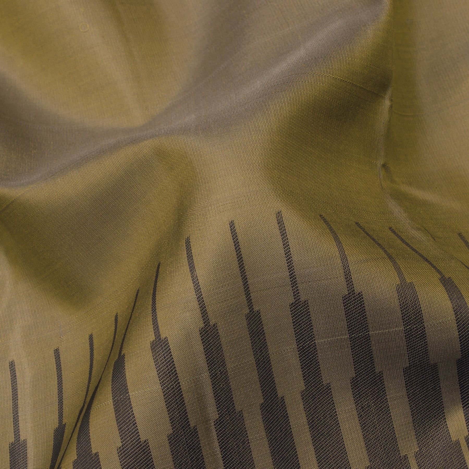 Kanakavalli Kanjivaram Silk Sari 25-611-HS001-03322 - Fabric View 