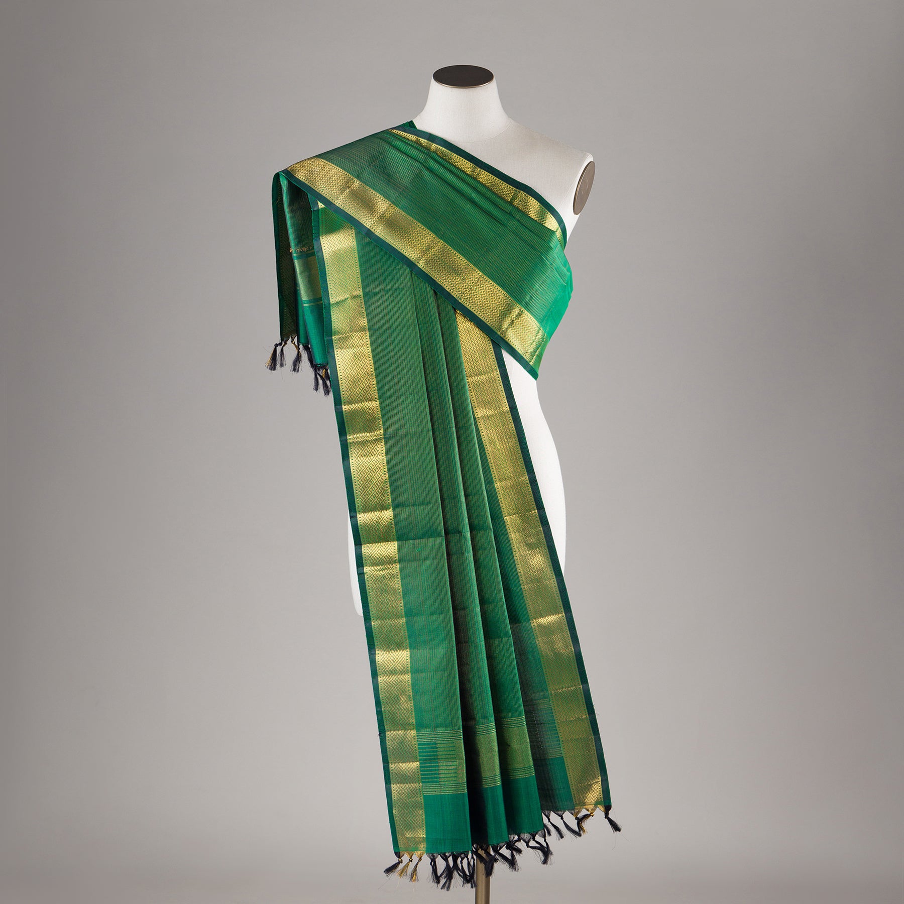 Kanakavalli Kanjivaram Silk Dupatta 24-611-HD001-01115 - Drape View