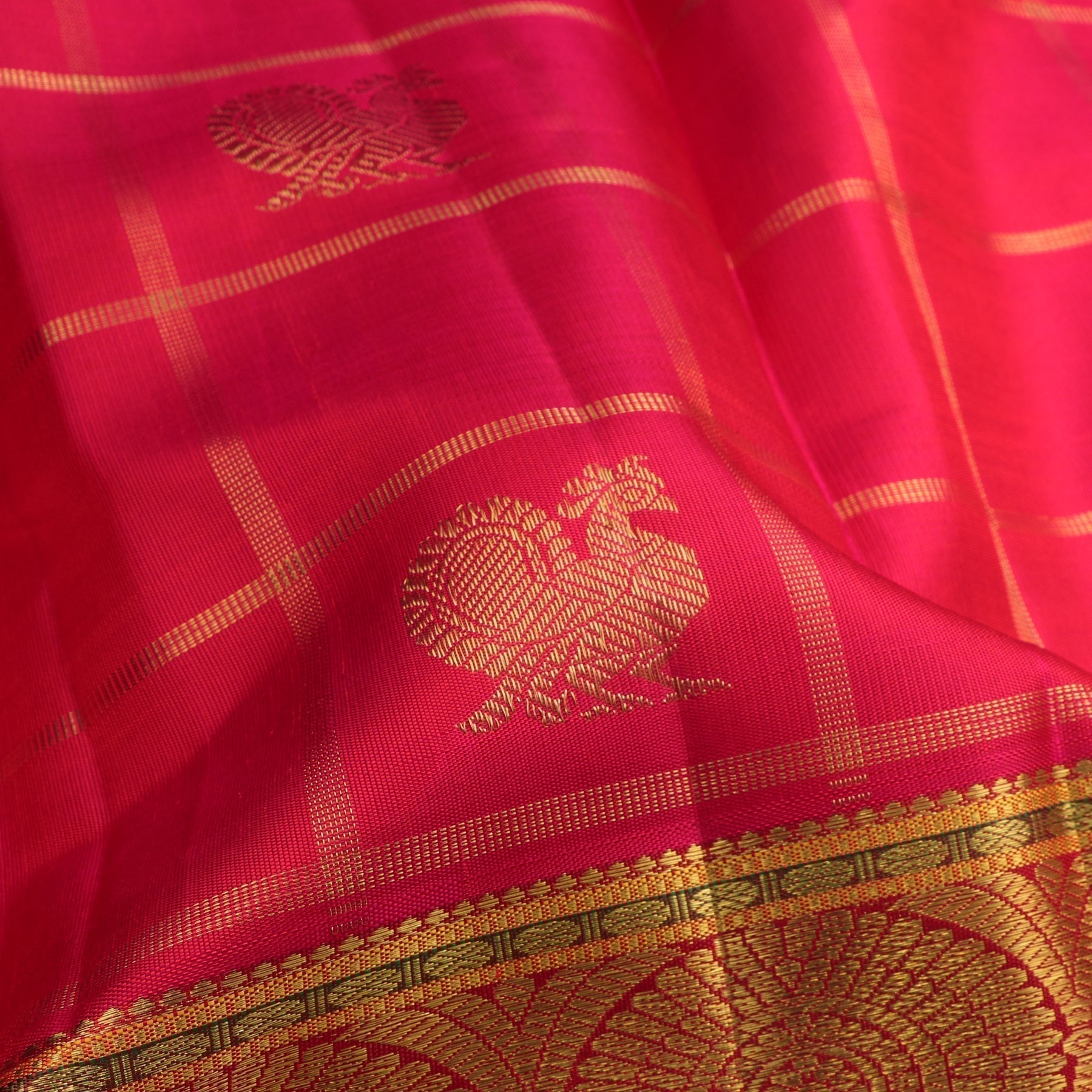 Kanakavalli Kanjivaram Silk Sari 21-595-HS001-01018 - Fabric View