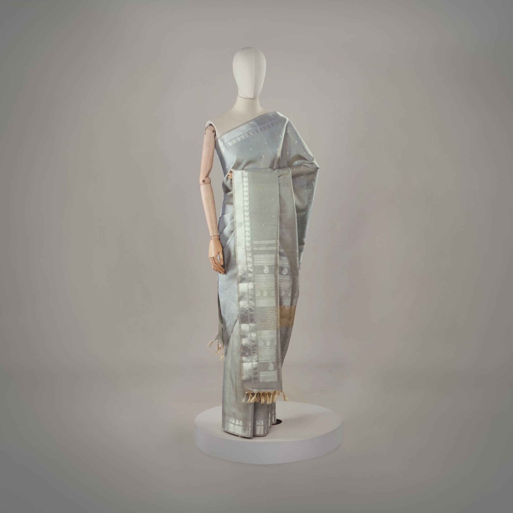 Kanakavalli Kanjivaram Silk Sari 23-599-HS001-11242 - Product Video