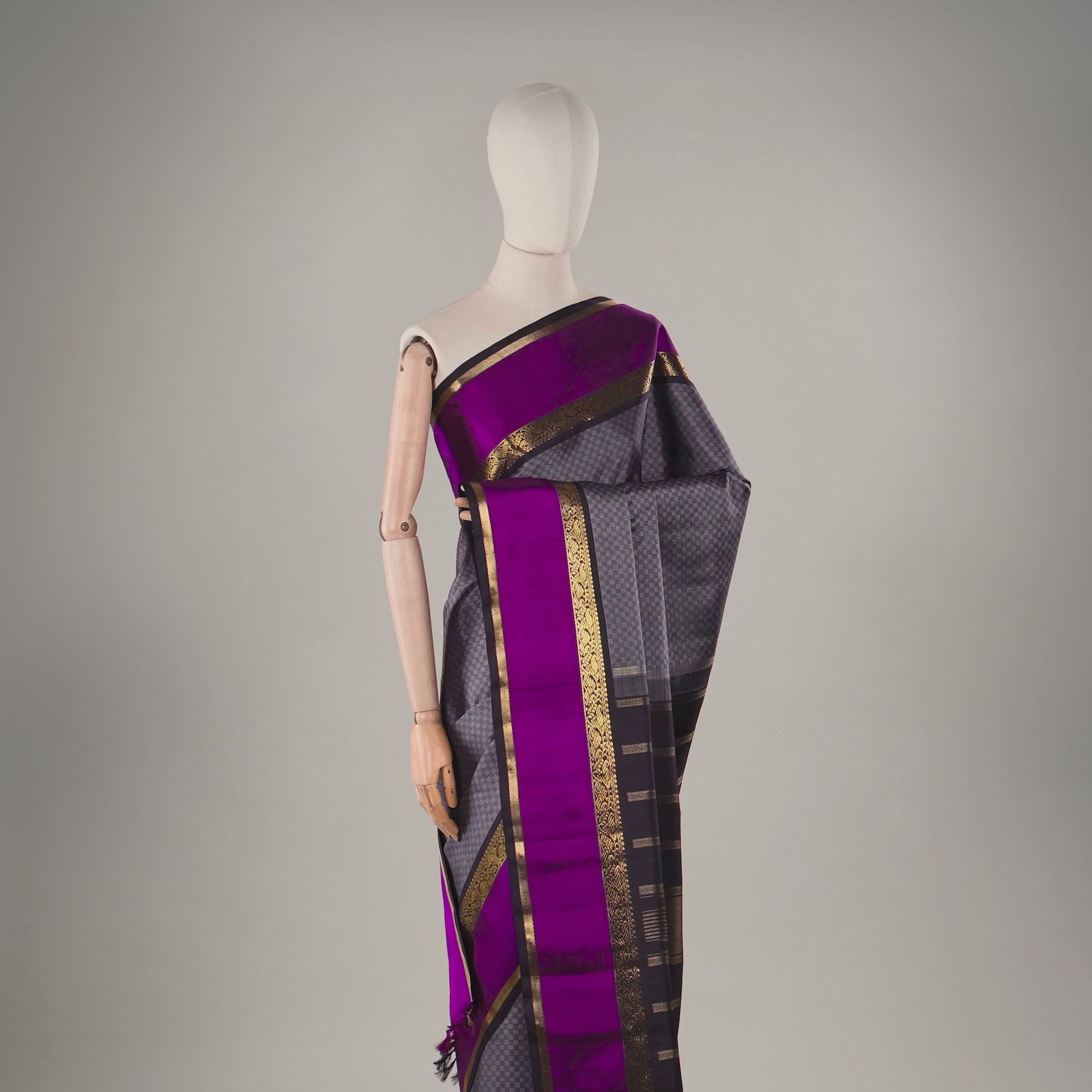 Kanakavalli Kanjivaram Silk Sari 25-615-HS001-04364 - Product Video