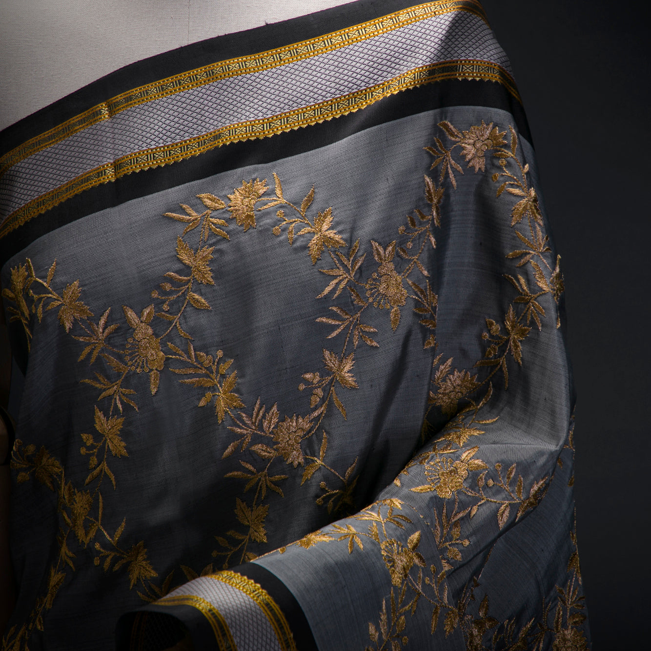 Kanakavalli X Ashdeen Kanjivaram Silk Sari 19-040-HS001-01155 - Drape View 4