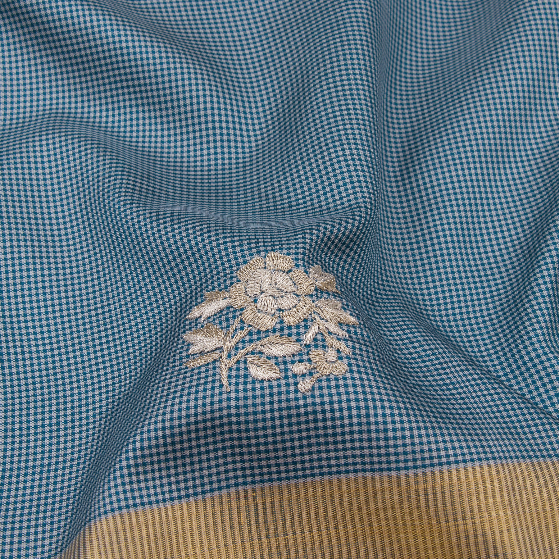 Kanakavalli X Ashdeen Kanjivaram Silk Sari 19-050-HS001-01908 - Fabric View
