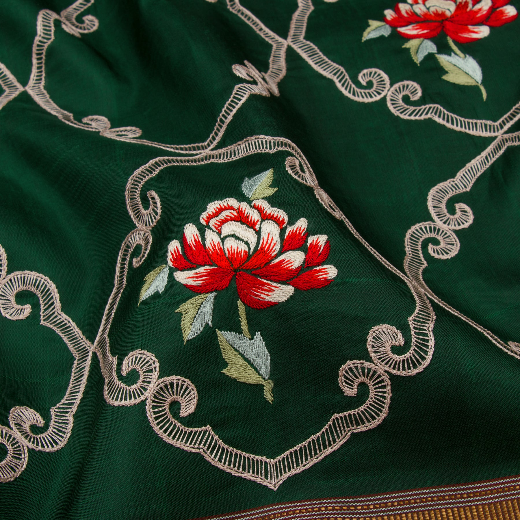 Kanakavalli X Ashdeen Kanjivaram Silk Sari 19-110-HS001-00169 - Fabric View
