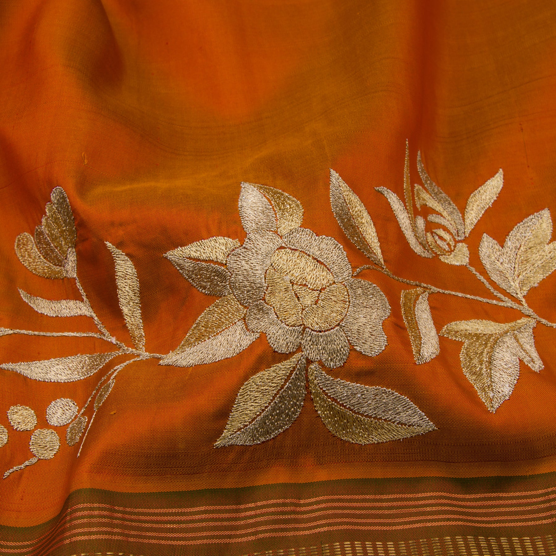 Kanakavalli X Ashdeen Kanjivaram Silk Sari 20-560-HS001-01108 - Fabric View