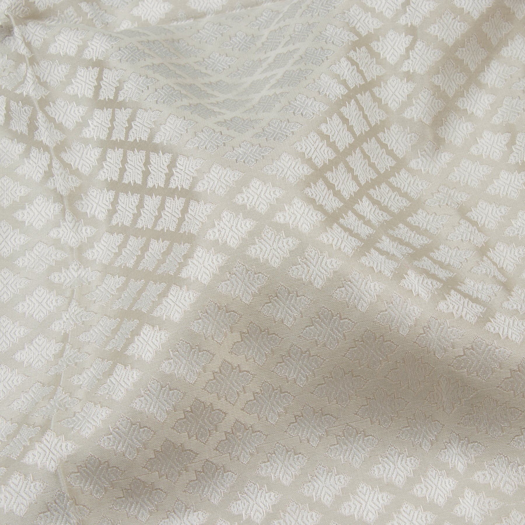 Kanakavalli Brocade Silk Blouse Length 21-596-HB002-09406 - Fabric View