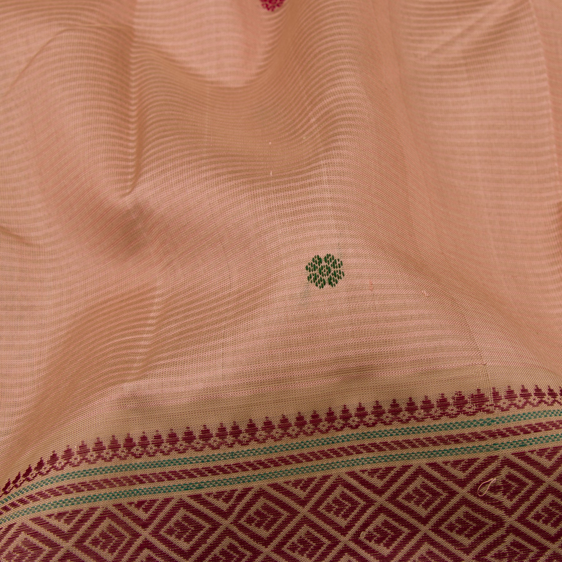 Kanakavalli Silk/Cotton Sari 21-598-HS005-09455 - Fabric View