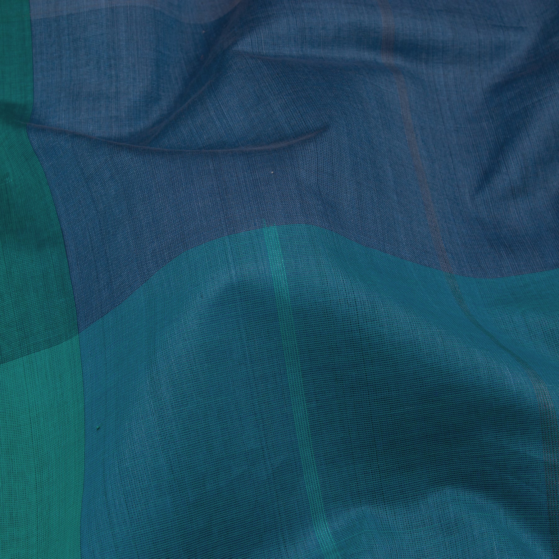 Pradeep Pillai Cotton Sari 22-008-HS003-00177 - Fabric View