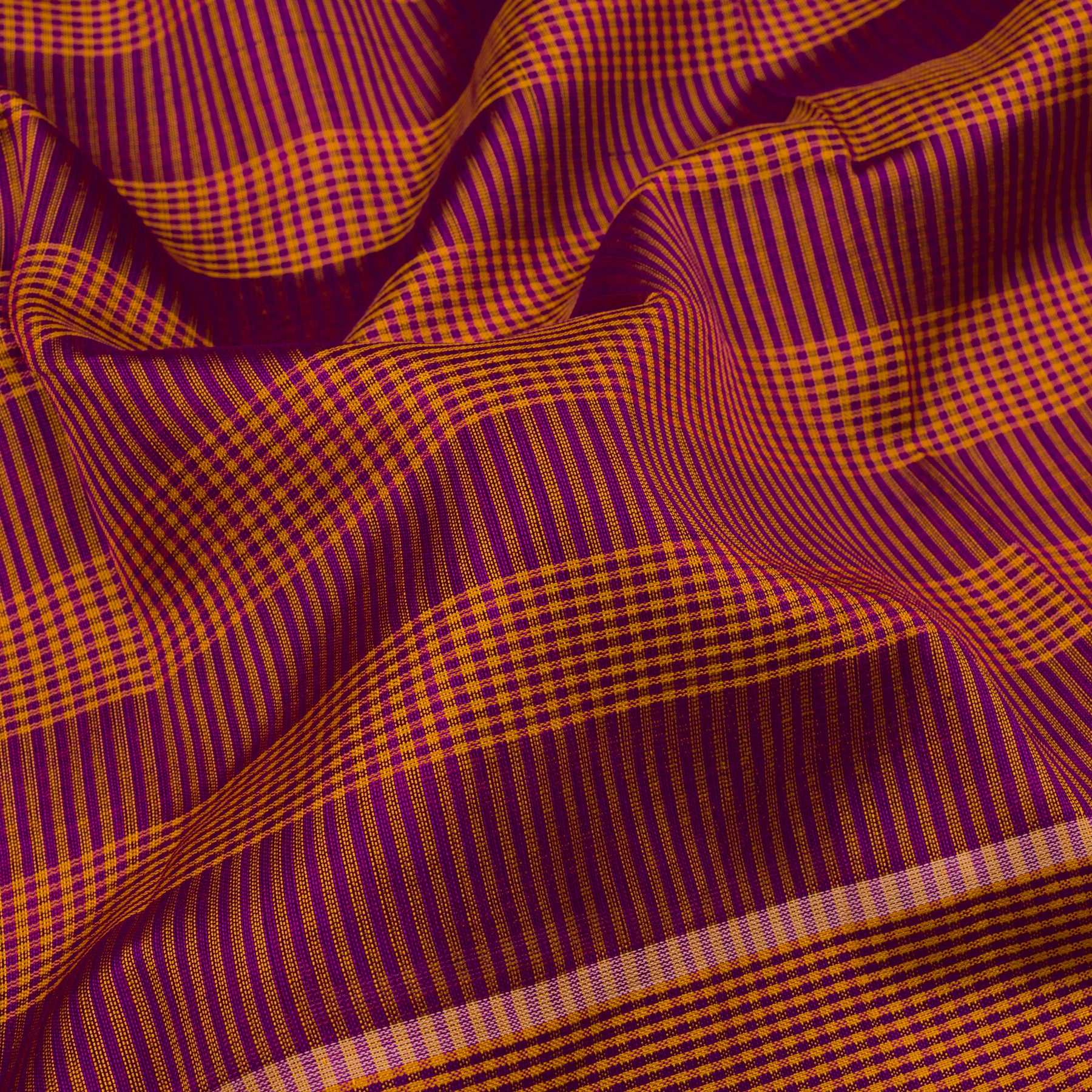 Kanakavalli Silk/Cotton Sari 22-598-HS005-10695 - Fabric View