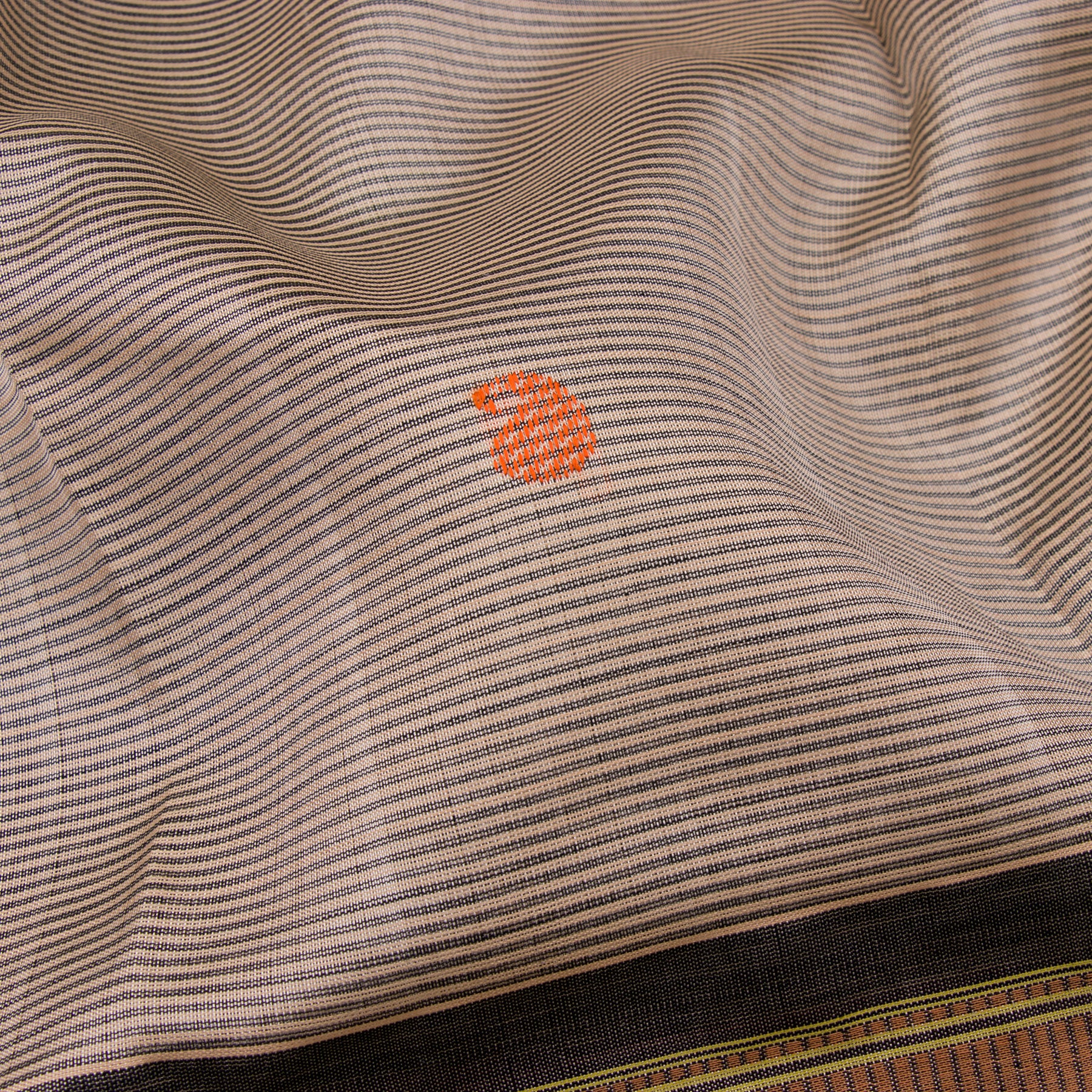 Kanakavalli Silk/Cotton Sari 22-598-HS005-11543 - Fabric View