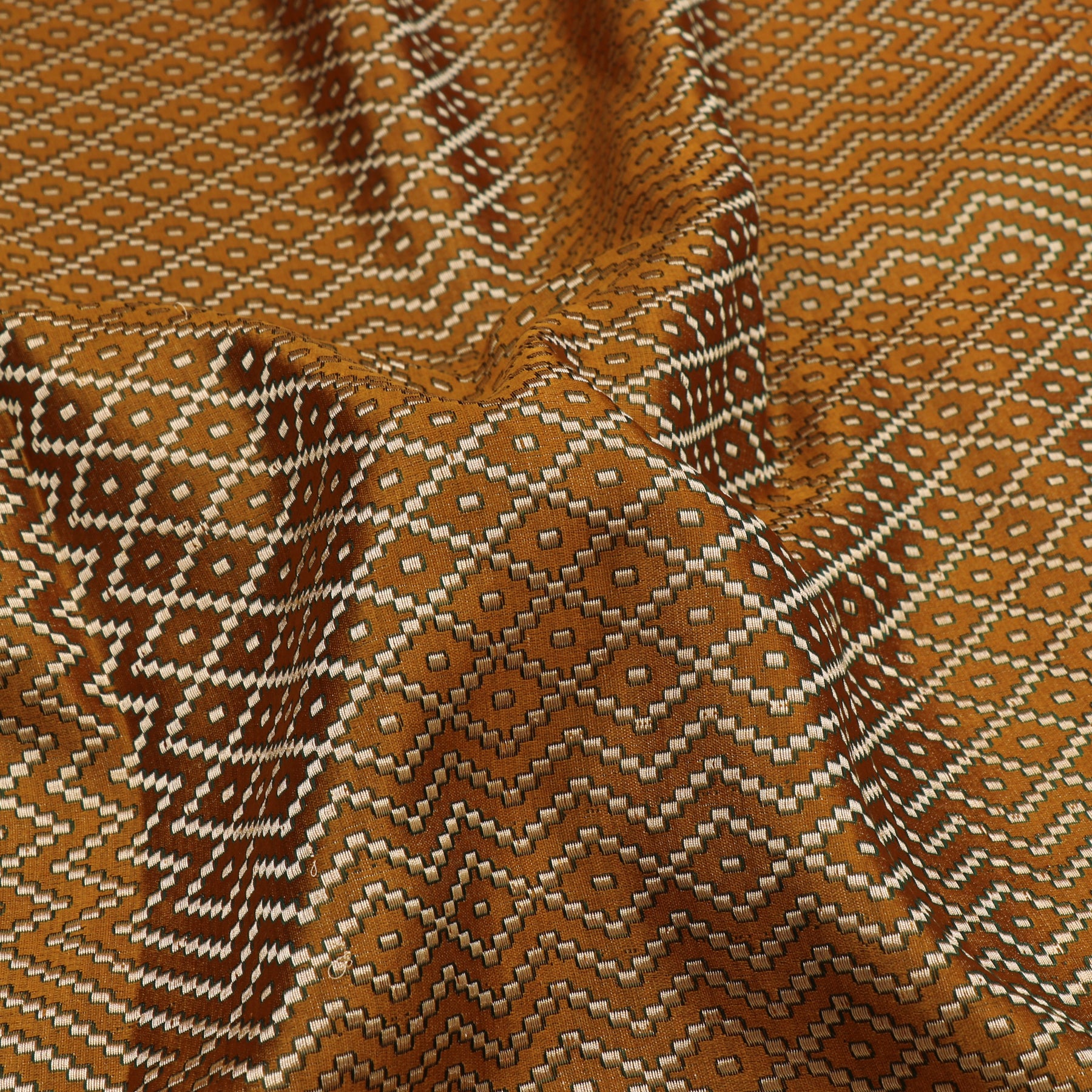 Kanakavalli Brocade Silk Blouse Length 20-596-HB002-00496 - Fabric View